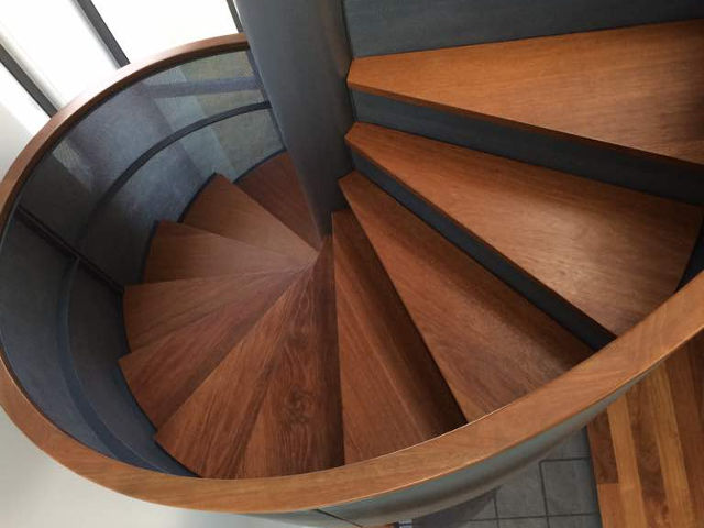Staircase - treads, landing, risers